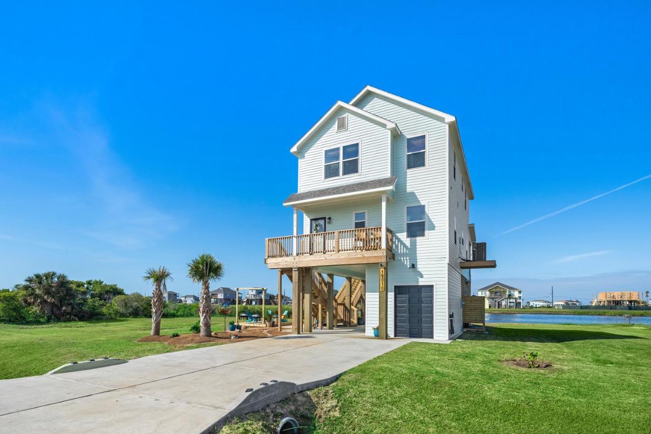 New Home W/ Amazing Views-Close To Beach, Bay, & Galveston Island State Park Exterior photo