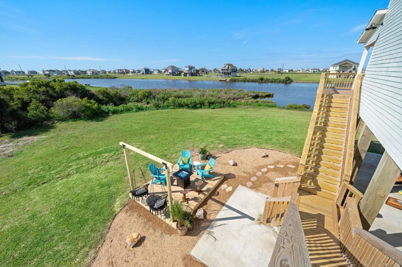 New Home W/ Amazing Views-Close To Beach, Bay, & Galveston Island State Park Exterior photo