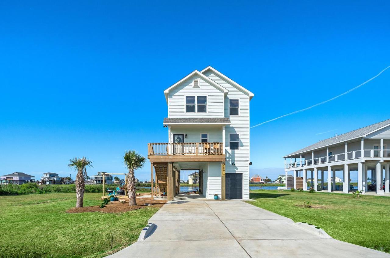 New Home W/ Amazing Views-Close To Beach, Bay, & Galveston Island State Park Exterior photo