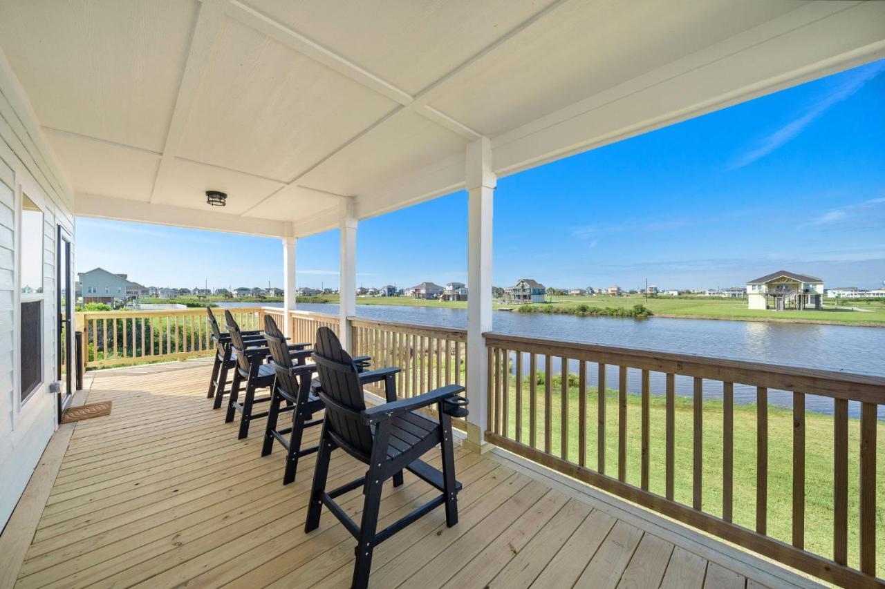 New Home W/ Amazing Views-Close To Beach, Bay, & Galveston Island State Park Exterior photo