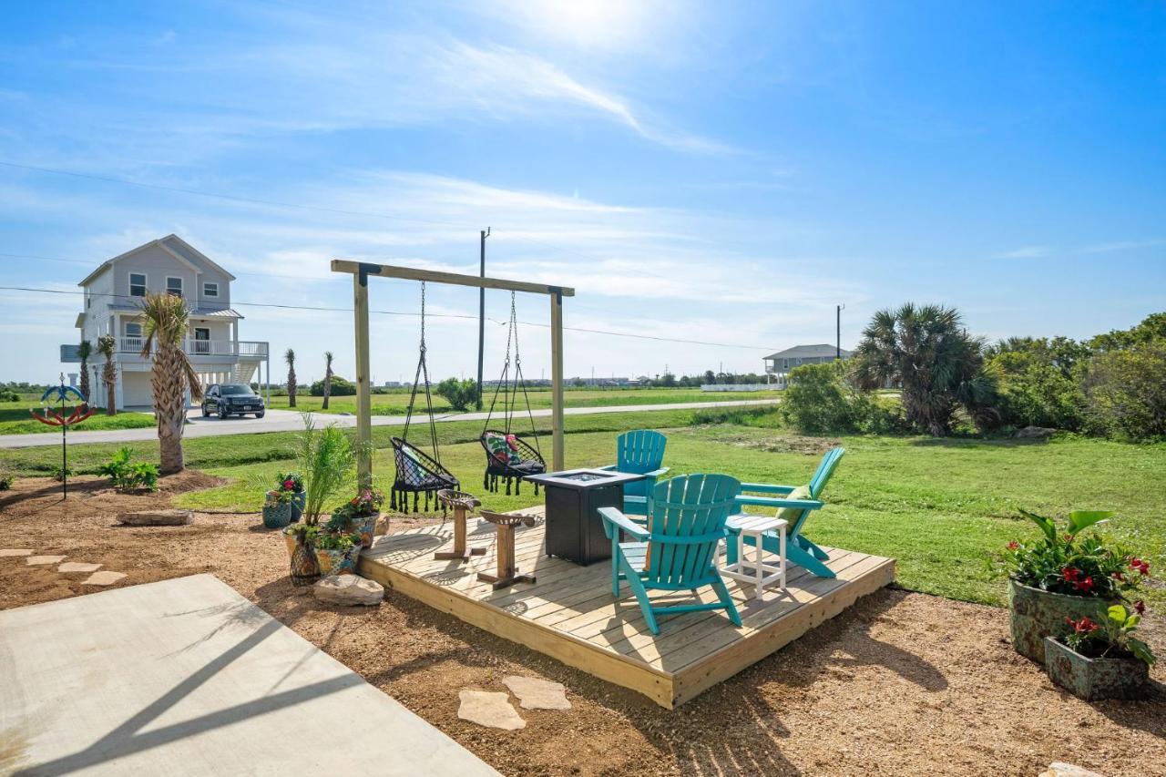 New Home W/ Amazing Views-Close To Beach, Bay, & Galveston Island State Park Exterior photo